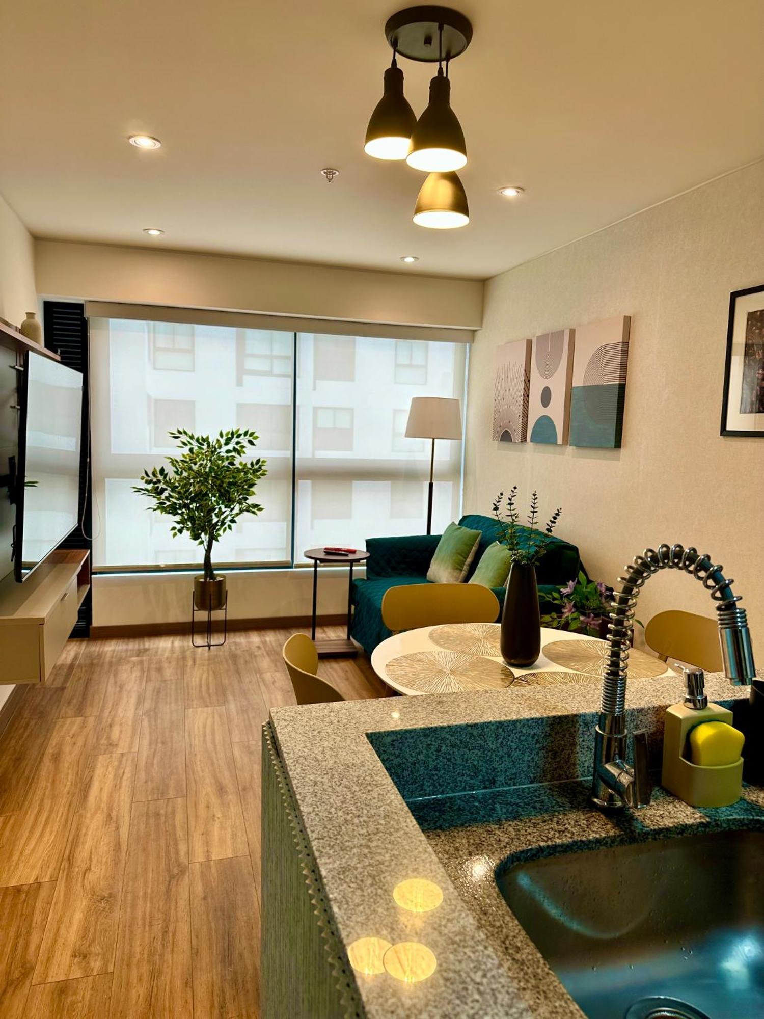San Isidro, Lindo Depa , 2tv Wifi, Piscina, Lavanderia * Lima